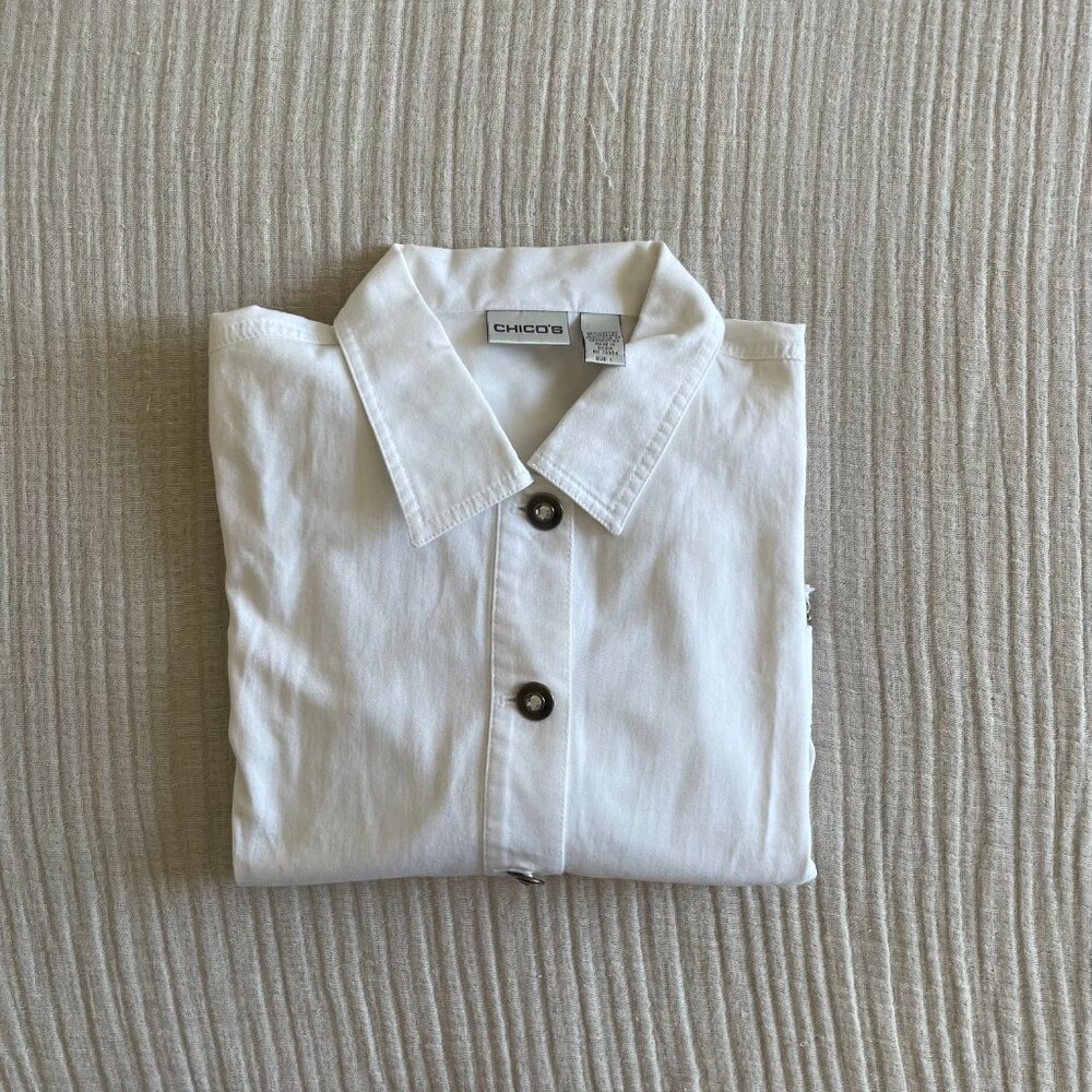Cotton CHICO'S Button Light Jacket (sz 1 = M) - Picture 3 of 9